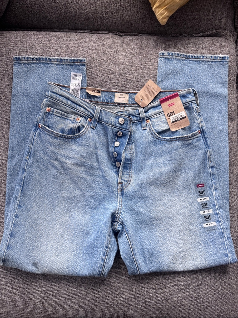 Levi's Women's 501 Straight Leg Jeans - Light Blue